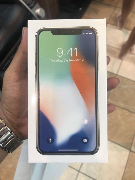 The Apple Iphone X 256gb Silver Factory Unlocked Smartphone