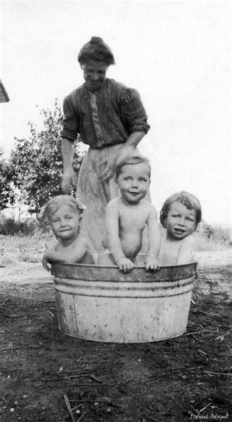 Who Remembers Bath Time In The Old Metal Tub We Love This Photo Shared