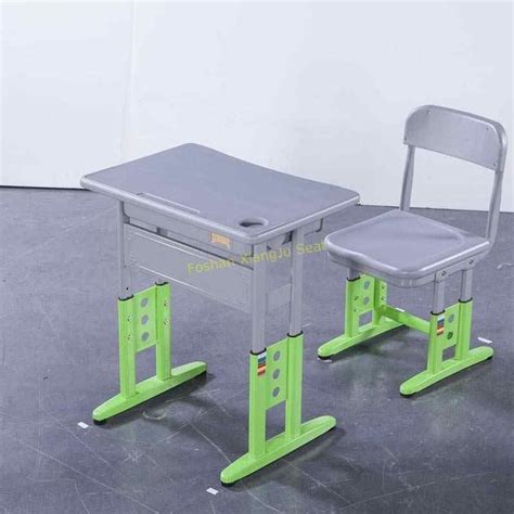 Hdpe Steel Adjustable Height Middle School Desk And Chair For Student