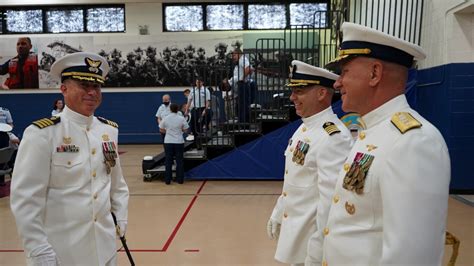 Dvids Images Coast Guard Base Portsmouth Welcomes New Commanding
