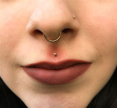 Philtrum Piercing Piercings Philtrum Piercing Piercings