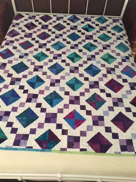 Jewel box quilt | Quilts, Box patterns, Quilting designs