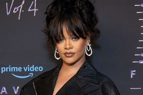 Rihanna Se Confie Sur La Maternité Cest Une Expérience Incroyable