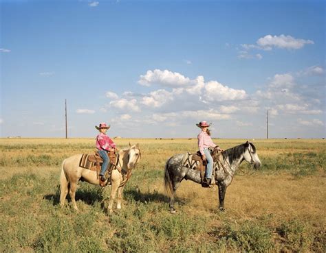 Rodeo Girls In Texas Manchmal Reibe Ich Mein Pferd Mit Glitzer Ein