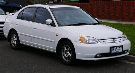 Second Hand Car Honda Civic Looks Equals The Price Carsurvey