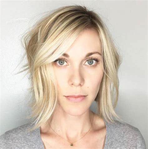 So, the two major rules of long hairstyles for round faces are avoidance of centre parting and excessively voluminous 'dos. 60 Super Chic Hairstyles For Long Faces To Break Up The Length