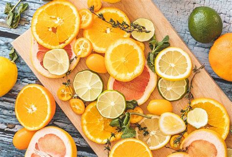 Vitamina C propiedades y cómo tomarla Herbolario Casa Pià