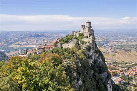 Ripóbblica d' san marein), also known as the most serene republic of san marino. Emilia Romagna & San Marino - Amala Destinations