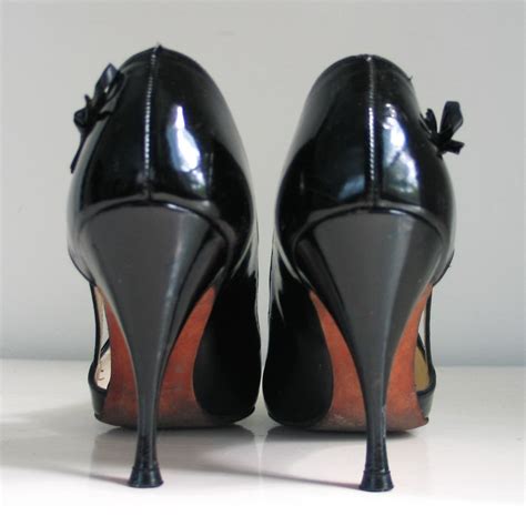 Vintage 1960s Shiny Black Patent Stilettos High Heels From