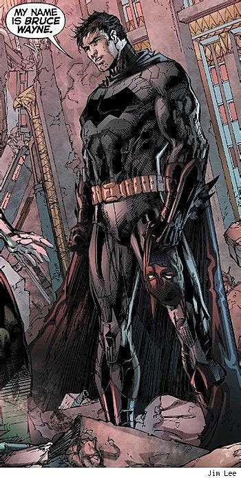 How To Fix The Problems In Batmans New 52 Costume