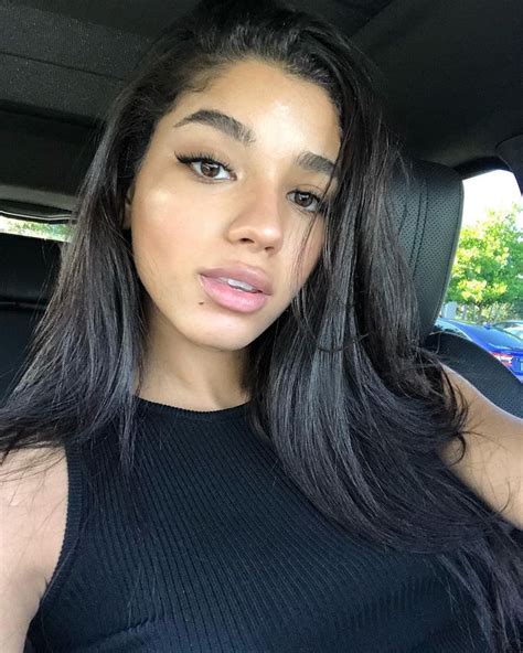 yovanna ventura 🇩🇴 on instagram “no better light for selfies than a car 🌞” ventura beauty model