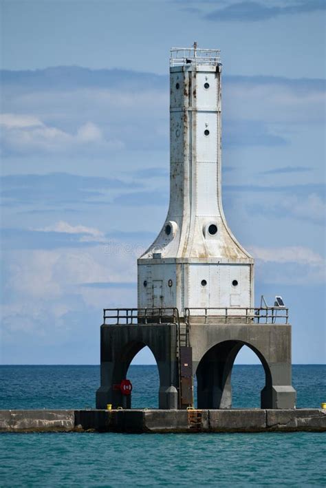 Port Washington Breakwater Lighthouse Redaktionell Arkivbild Bild Av