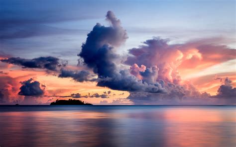 Download Wallpaper 3840x2400 Sea Clouds Horizon Island Sky Sunset
