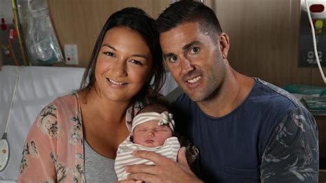 Gold Coasts Online Crossfit Trainer Revie Jane Gives Birth To Baby