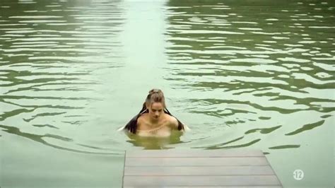 Nude Celebs Noemie Schmidt In Versailles Porn Gif Video Nebyda Com