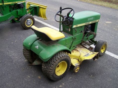 119b John Deere 70 Lawn And Garden Tractor Lot 119b