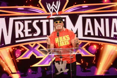 Wwe Rumors Is Hulk Hogan Slated For Wrestlemania 32 Return Wrestler