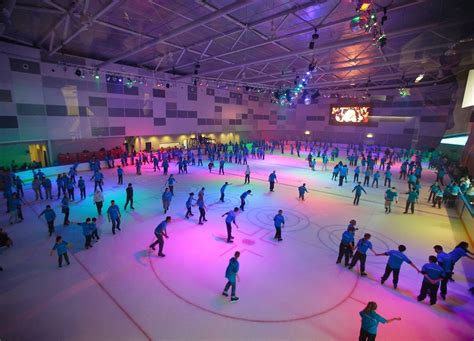 4 Best Ice Skating Rinks In Melbourne