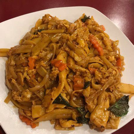 Asian food (1) chinese food (1) dinner (3) late night food (1) lunch (3) pasta (1) seafood (1) soup (2) thai food (4) vegetarian (1) east lansing restaurants that deliver & takeout. THAI VILLAGE, Lansing - Menu, Prices & Restaurant Reviews ...