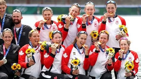 Canada S Women S Eight Rowing Crew Captures Olympic Gold For St Time