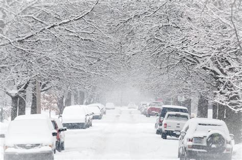 Here Are 9 Tips For Making It Through Detroit Winters