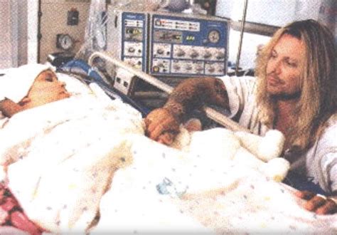 Vince Neil Reveals The Heartbreaking Moment He Knew His Daughter Had Died Vince Neil Motley