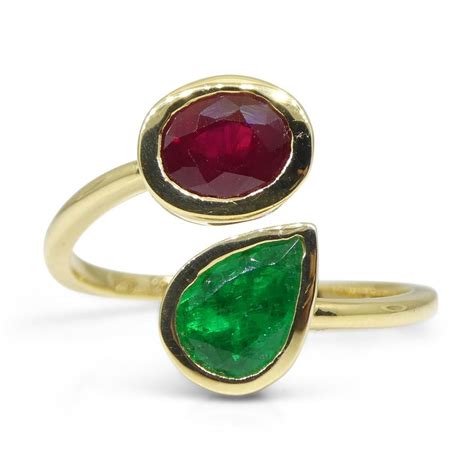 Vivid Red Burmese Ruby Vivid Green Colombian Emerald Toi Et Moi