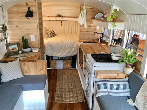 Short Bus Conversion 29 Decoratoo Bus Camper Bus Living Van Interior