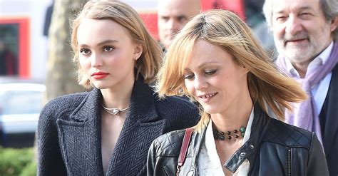 Lily Rose Depp Is The Spitting Image Of Her Famous Mother Huffpost