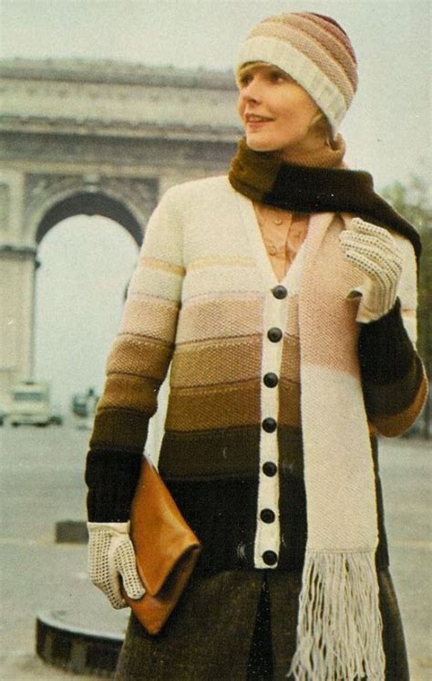 35 Glamorous Photos Of Young Women In Knitwear That Defined The 1970s