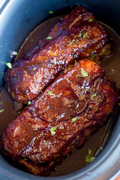 Beef broth and worcestershire sauce is added. Slow Cooker Barbecue Ribs | FaveSouthernRecipes.com