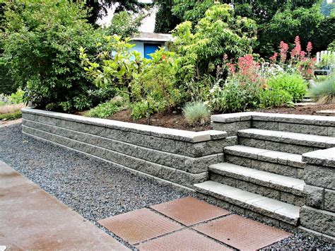 Planning And Building A Concrete Block Retaining Wall Hgtv