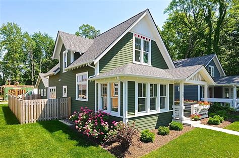 Image Result For Green Shingled Bungalow House Cottage Homes Cottage