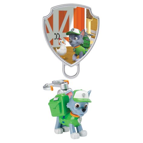 Paw Patrol Action Pack Rocky With Extendable Hook And Collectible Pup