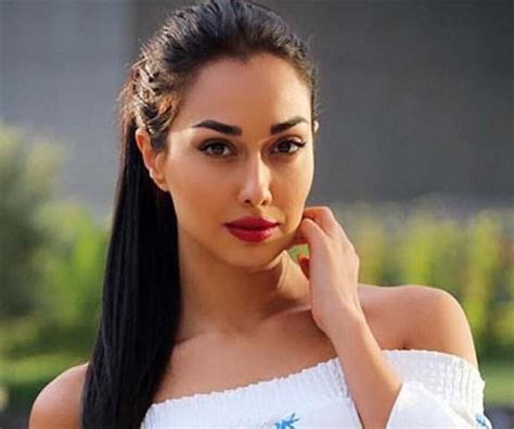 Iran Politics Club Sadaf Taherian Unveiled 1 Fashion Shots Persian Actress Model