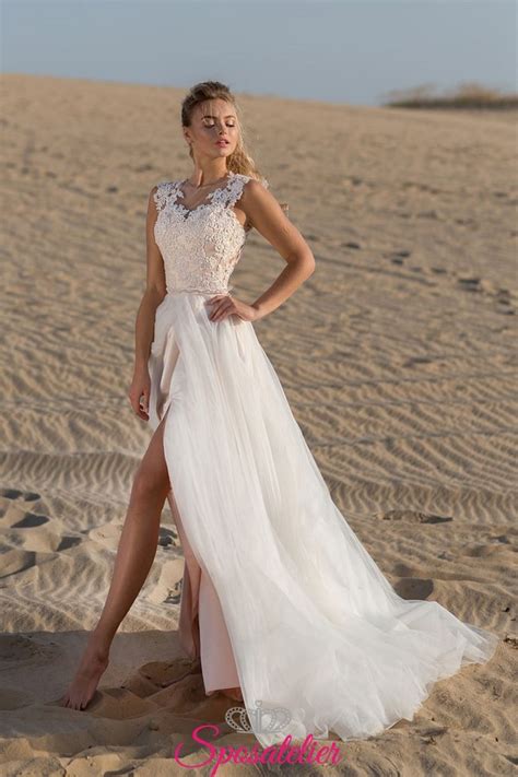 Il mare è la cornice perfetta per un. abiti da sposa matrimonio in spiaggia vendita online con ...