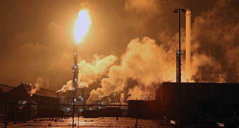 Europes Largest Oil Refinery Disabled By Fire Raising Fuel Prices Globally Wsj