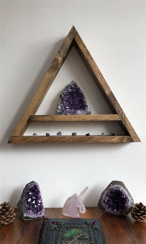 Pin By Lovelifewood On Special Crystal Homes Crystal Shelves Shelves