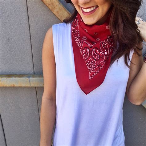 Do You Love The Bandana Scarf Trend Bandana Trendy Cute Everyday