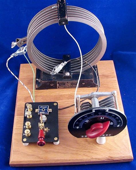 Dave Schmarders Homemade Crystal Set With Galena Detector In 2019 Electronics Mini Projects