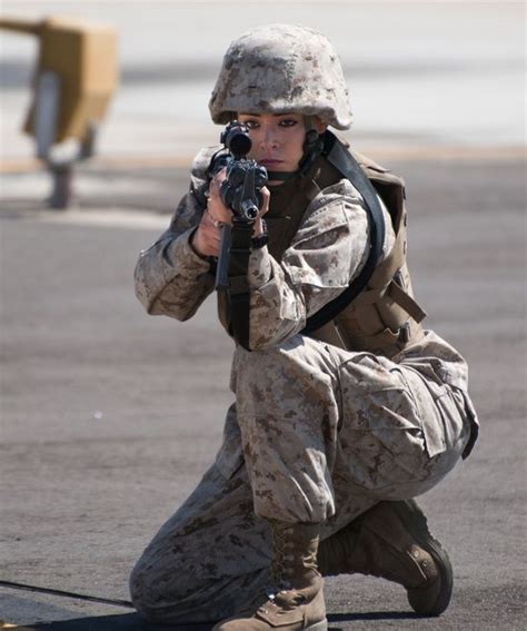 Us Marine Military Women Female Marines Female Soldier