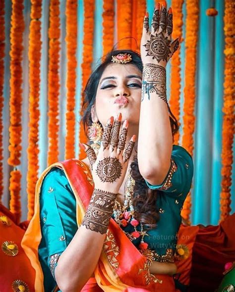 Pretty Mehendi Poses Credits Bhushan Malhotra Stunning Indian Brides Bridal Henna Ideas