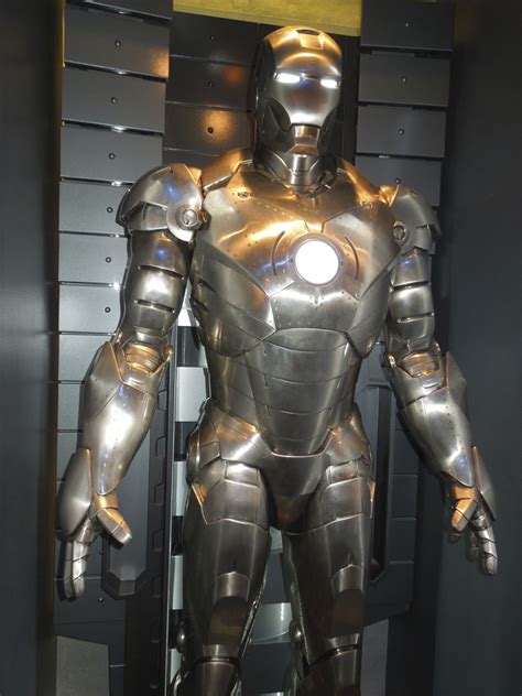 Total polygons (without turbosmooth) : Hollywood Movie Costumes and Props: Iron Man 3 Mark II ...