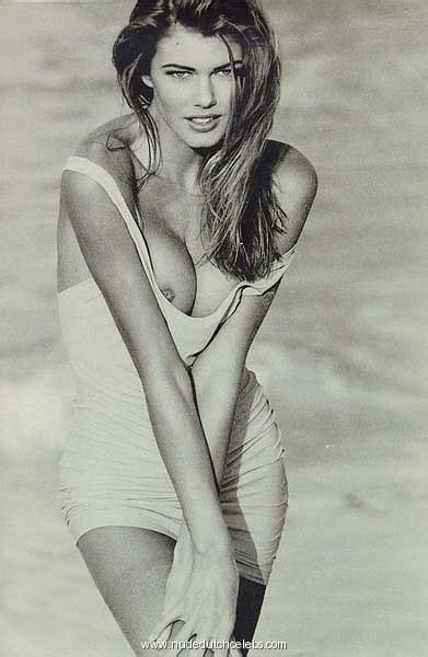 Ingrid Seynhaeve Nuda 30 Anni In Sports Illustrated Swimsuit 1993