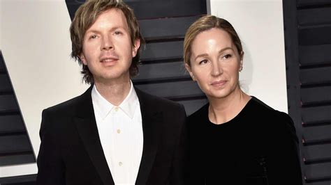 Becks Wife Did Not Know She Got Dumped Until Singer Filed For Divorce