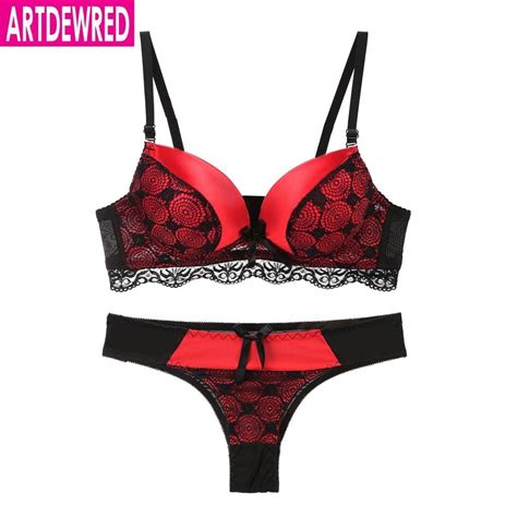 New 2019 Sexy Lace Push Up Bra Set Bralette Panty Set Intimates Red Bra Brief Set Underwear Sets