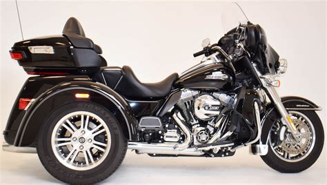 Pre Owned 2016 Harley Davidson Trike Tri Glide Ultra Classic Flhtcutg