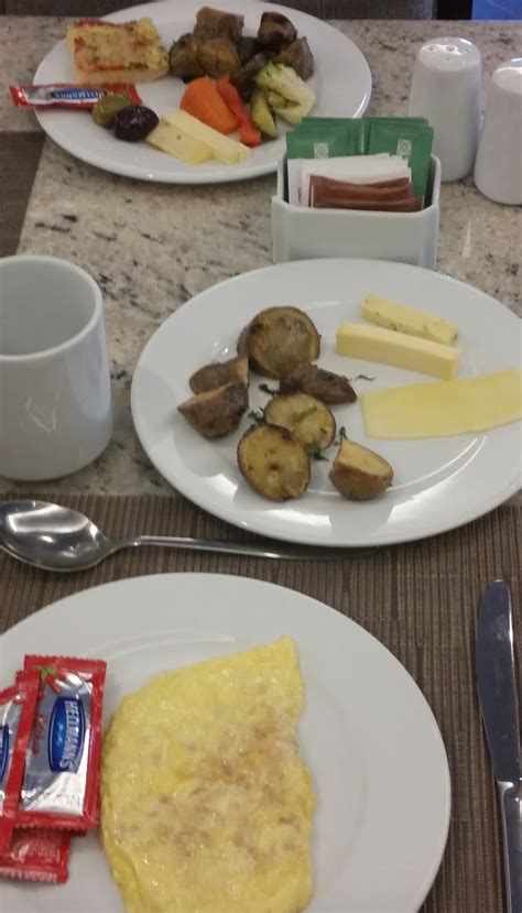 Hilton Garden Inn Cusco Review Breakfast Points With A Crew