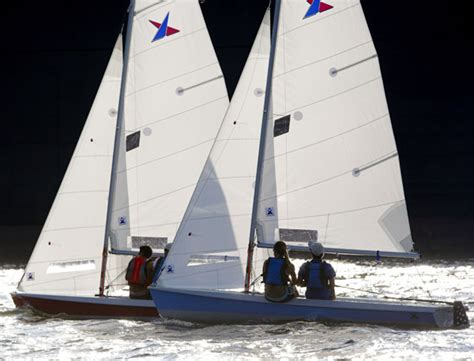 Research Vanguard Sailboats On