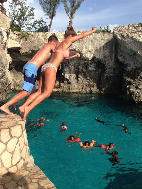 cliff diving at rick cliff diving negril august